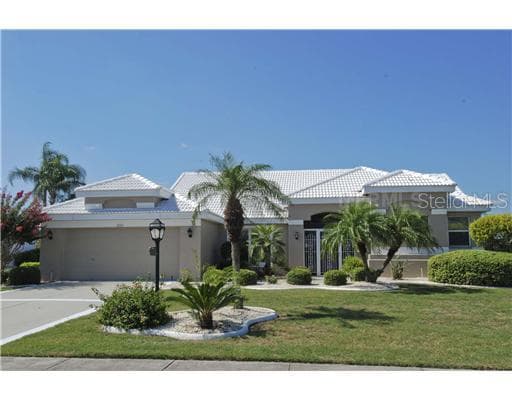 2203 NEW BEDFORD DRIVE SUN CITY CENTER, FL 33573