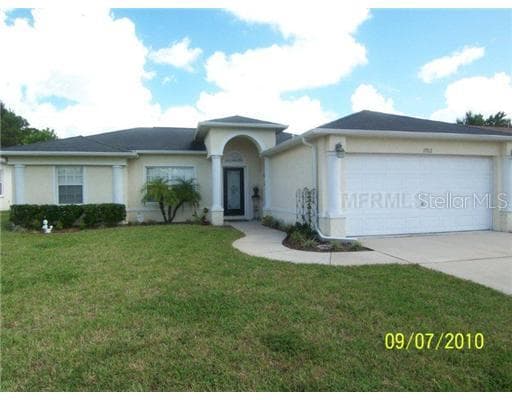 1702 CANOE DRIVE LUTZ, FL 33559