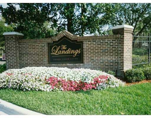 10110 WINSFORD OAK BOULEVARD UNIT 613 TAMPA, FL 33624