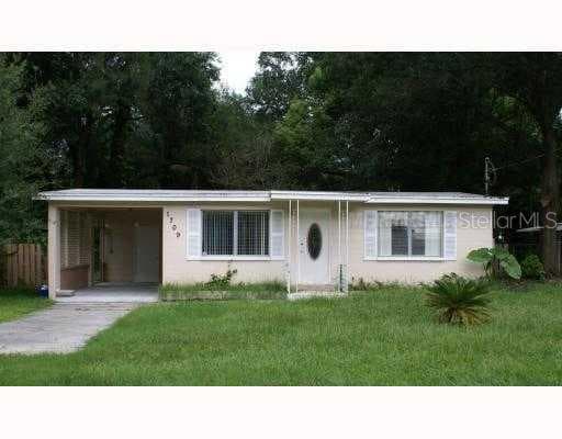 1709 W ATKINSON STREET TAMPA, FL 33604