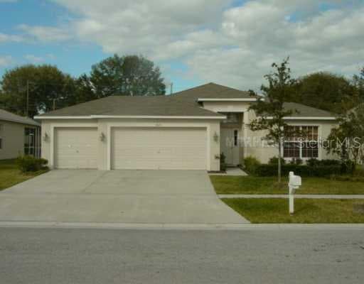 2610 VALENCIA GROVE DRIVE VALRICO, FL 33596