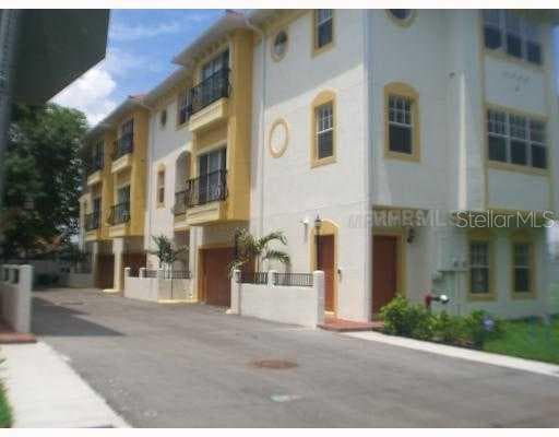 4409 W GRAY STREET UNIT 3 TAMPA, FL 33609