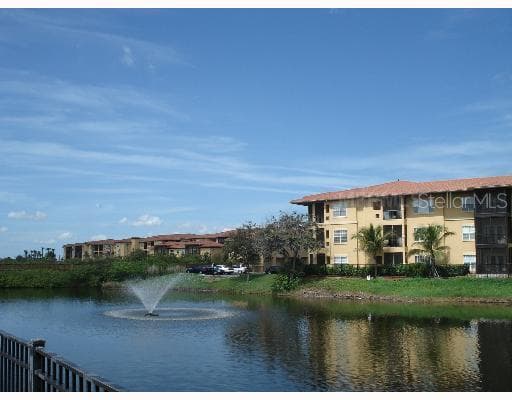 4316 BAYSIDE VILLAGE DRIVE UNIT 204 TAMPA, FL 33615