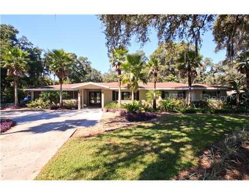 114 N LOCKMOOR AVENUE TAMPA, FL 33617