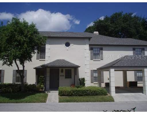 13027 VILLAGE CHASE CIRCLE TAMPA, FL 33624