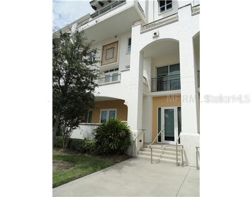 450 KNIGHTS RUN AVENUE UNIT 102 TAMPA, FL 33602