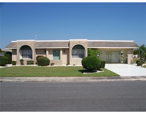 1529 ALLEGHENY DRIVE SUN CITY CENTER, FL 33573