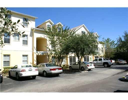 5035 SUNRIDGE PALMS DRIVE UNIT 103 TAMPA, FL 33617