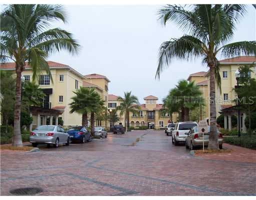 5222 HAMPTON BEACH PLACE UNIT 7 TAMPA, FL 33609