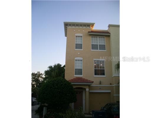 3102 BAYSHORE OAKS DRIVE TAMPA, FL 33611
