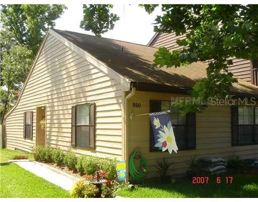 950 VILLAGE DRIVE BROOKSVILLE, FL 34601