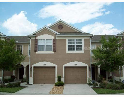 26635 CASTLEVIEW WAY WESLEY CHAPEL, FL 33544