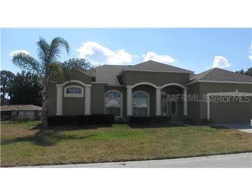 2743 BERKFORD CIRCLE LAKELAND, FL 33810