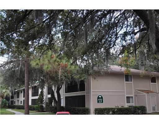 6010 LAKETREE LANE UNIT K TEMPLE TERRACE, FL 33617