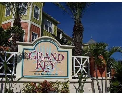 4207 S DALE MABRY HIGHWAY UNIT 12303 TAMPA, FL 33611