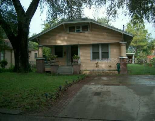 4911 N SUWANEE AVENUE TAMPA, FL 33603