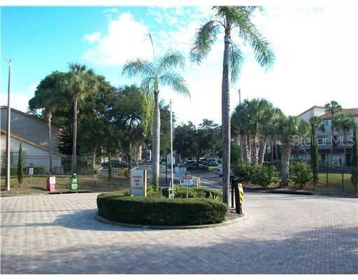 6347 NEWTOWN CIRCLE UNIT 47B1 TAMPA, FL 33615