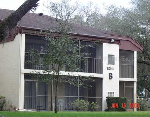4421 SHADY TERRACE LANE UNIT 204 B TAMPA, FL 33613