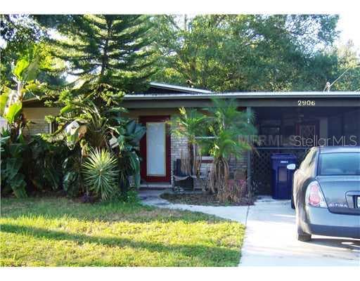 2906 W WALLACE AVENUE TAMPA, FL 33611