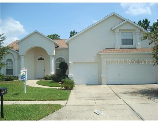 16926 FALCONRIDGE ROAD LITHIA, FL 33547