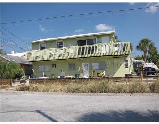 24 AVALON STREET UNIT B CLEARWATER, FL 33767