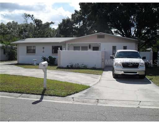 4718 W BEAUMONT STREET TAMPA, FL 33611