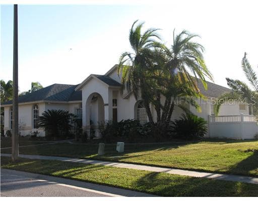 22714 MAGNOLIA TRACE BOULEVARD LUTZ, FL 33549