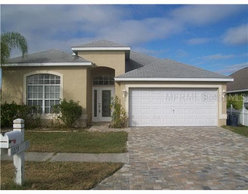 1229 VINETREE DRIVE BRANDON, FL 33510