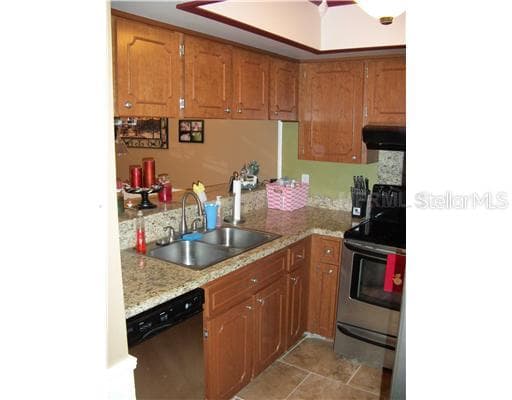 39650 US Highway 19 N UNIT 142 Tarpon Springs, FL 34689