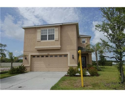 7214 LUMBER PORT DRIVE RUSKIN, FL 33573