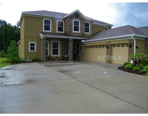 19232 CLIMBING ASTER DRIVE TAMPA, FL 33647