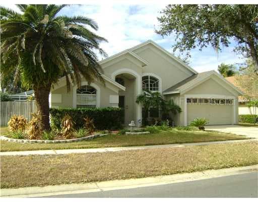 9255 DAYFLOWER DRIVE TAMPA, FL 33647
