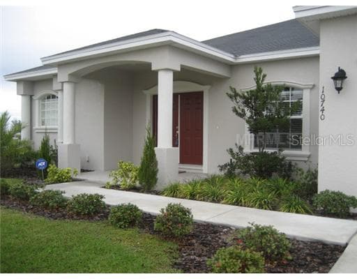 10740 CARLOWAY HILLS DRIVE WIMAUMA, FL 33598