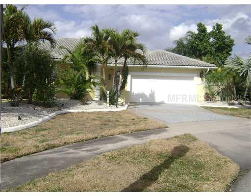 6612 BLACKFIN WAY APOLLO BEACH, FL 33572