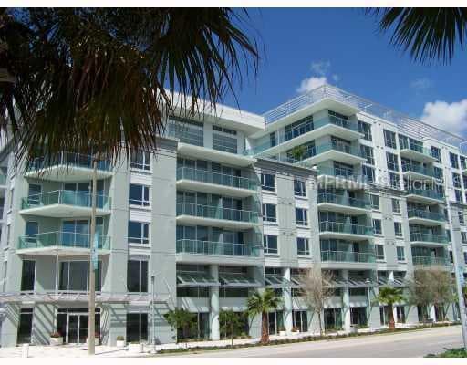 111 N 12TH STREET UNIT 1411 TAMPA, FL 33602