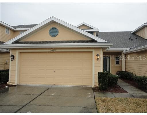 20316 NOBLE OAK PLACE TAMPA, FL 33647
