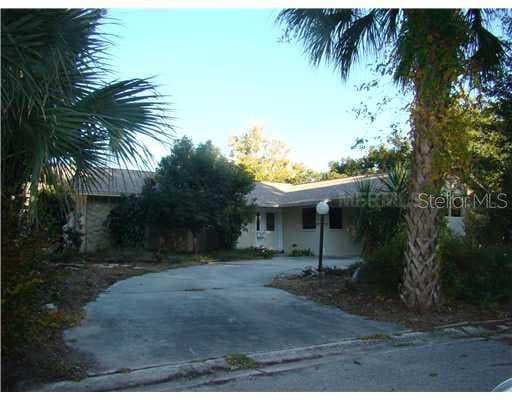 14915 LE JUENE LANE TAMPA, FL 33613