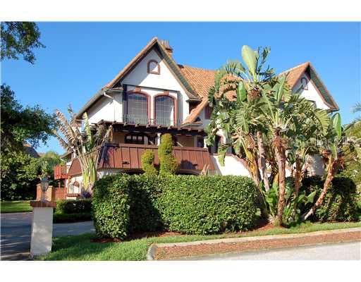 5730 WESTSHORE DRIVE NEW PORT RICHEY, FL 34652