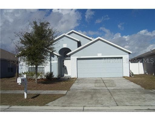 24921 OAKHAVEN COURT LUTZ, FL 33559