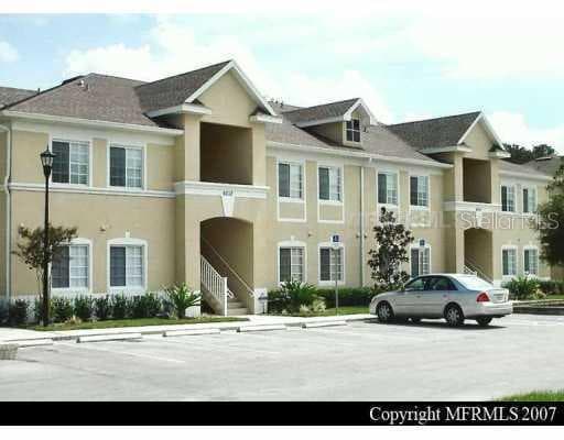 6012 PORTSDALE PLACE UNIT 102 RIVERVIEW, FL 33578
