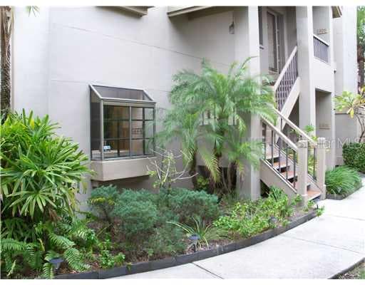3009 LANDMARK BOULEVARD UNIT 305 PALM HARBOR, FL 34684