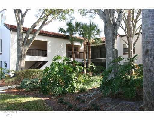 2971 ESTANCIA BOULEVARD UNIT 329 CLEARWATER, FL 33761