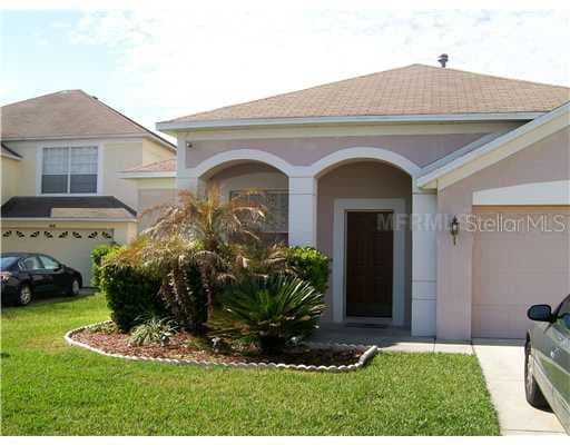 1639 FENNSBURY COURT WESLEY CHAPEL, FL 33544