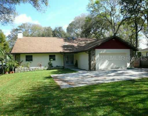 6909 N BREVARD AVENUE TAMPA, FL 33604