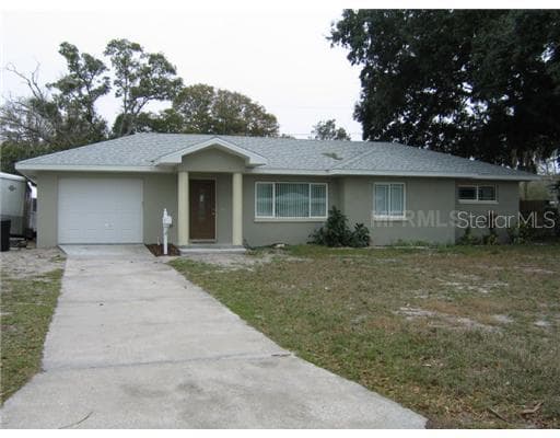 1359 RUSSELL DRIVE N ST PETERSBURG, FL 33710