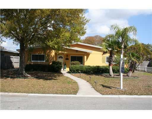 811 38TH AVE NE ST PETERSBURG, FL 33704