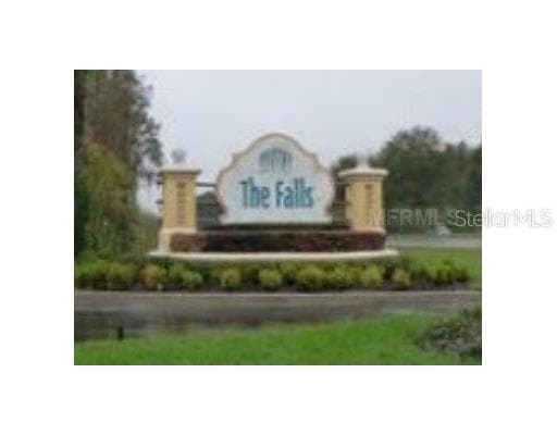 8512 ISLAND BREEZE LANE UNIT 101 TEMPLE TERRACE, FL 33637