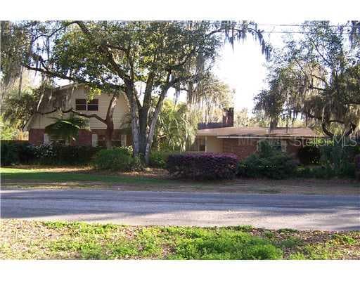 901 W PINEDALE DRIVE PLANT CITY, FL 33563