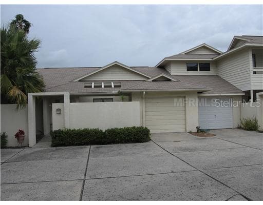 118 COLONY SOUTH DRIVE TARPON SPRINGS, FL 34689
