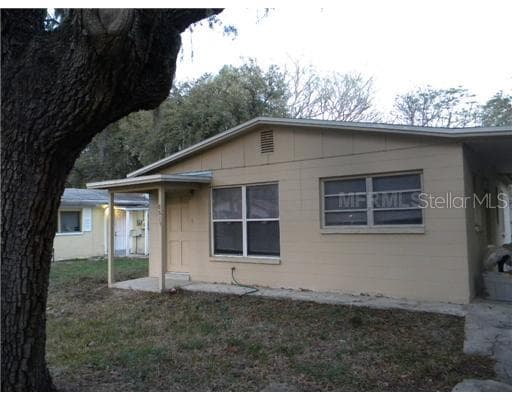8615 TEMPLE PARK DRIVE TAMPA, FL 33637